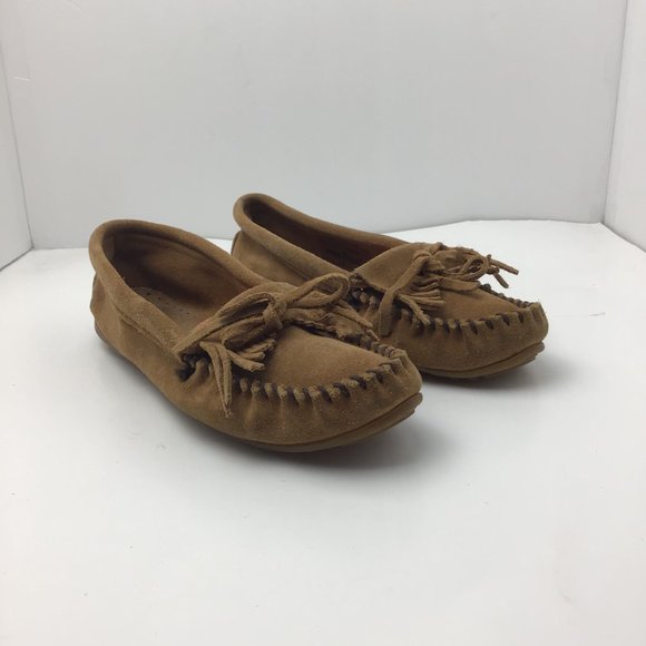 minnetonka women's leather moccasins